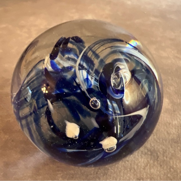Small Hand-Blown Glass Paperweight With Swirling Blue & White Design - Picture 4 of 6